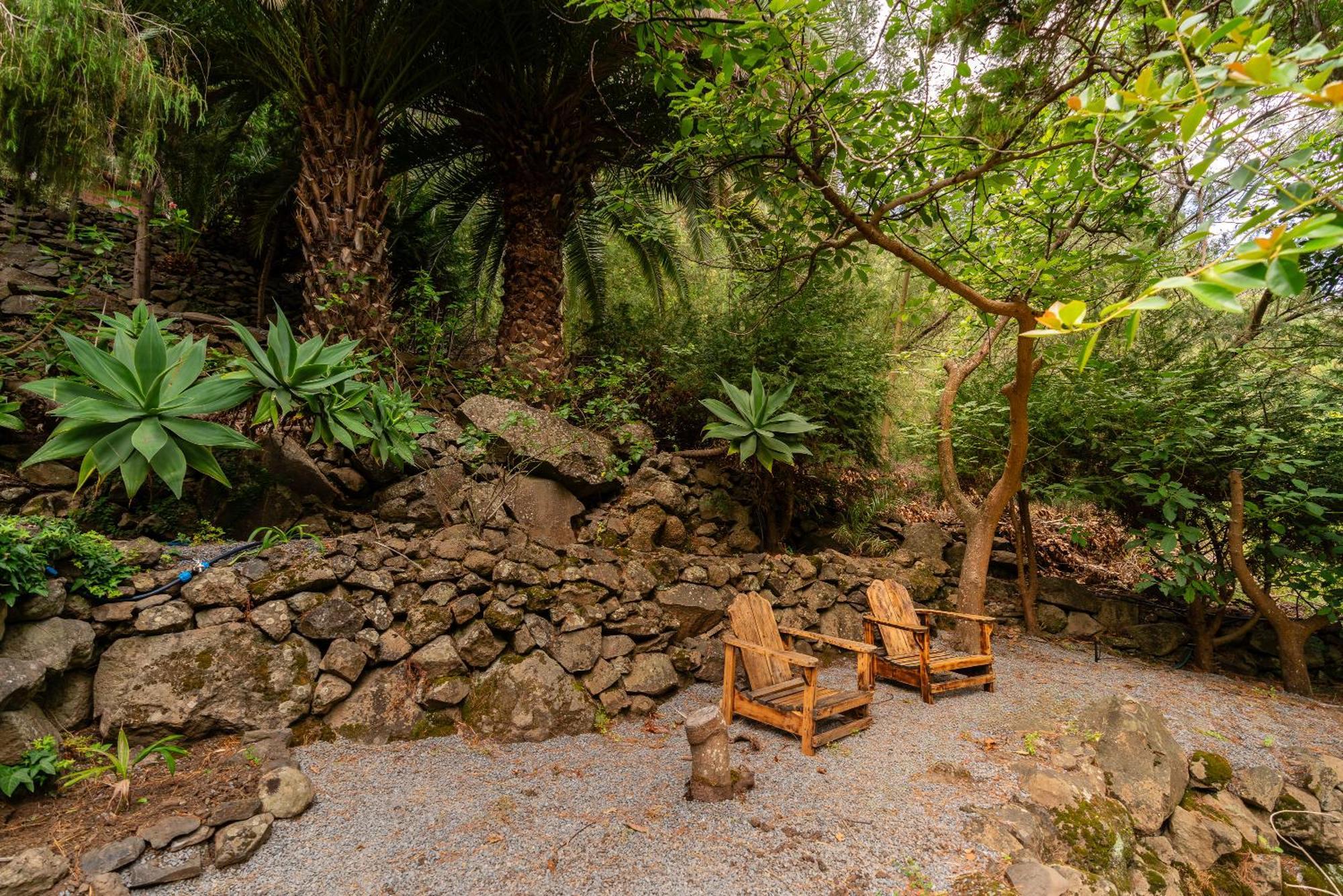 Casas Da Terca - Modern Comfort In Traditional Set Within 300sqm Of Private Gardens To Explore Apartment